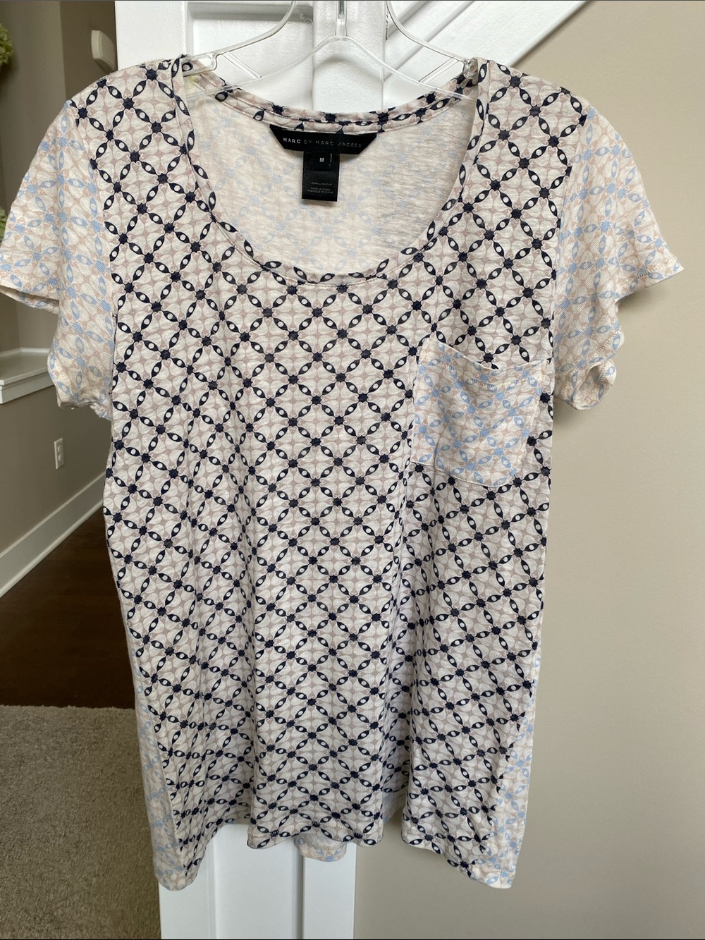 Marc by Marc Jacobs Cream and Navy Short Sleeve Patterned Tee